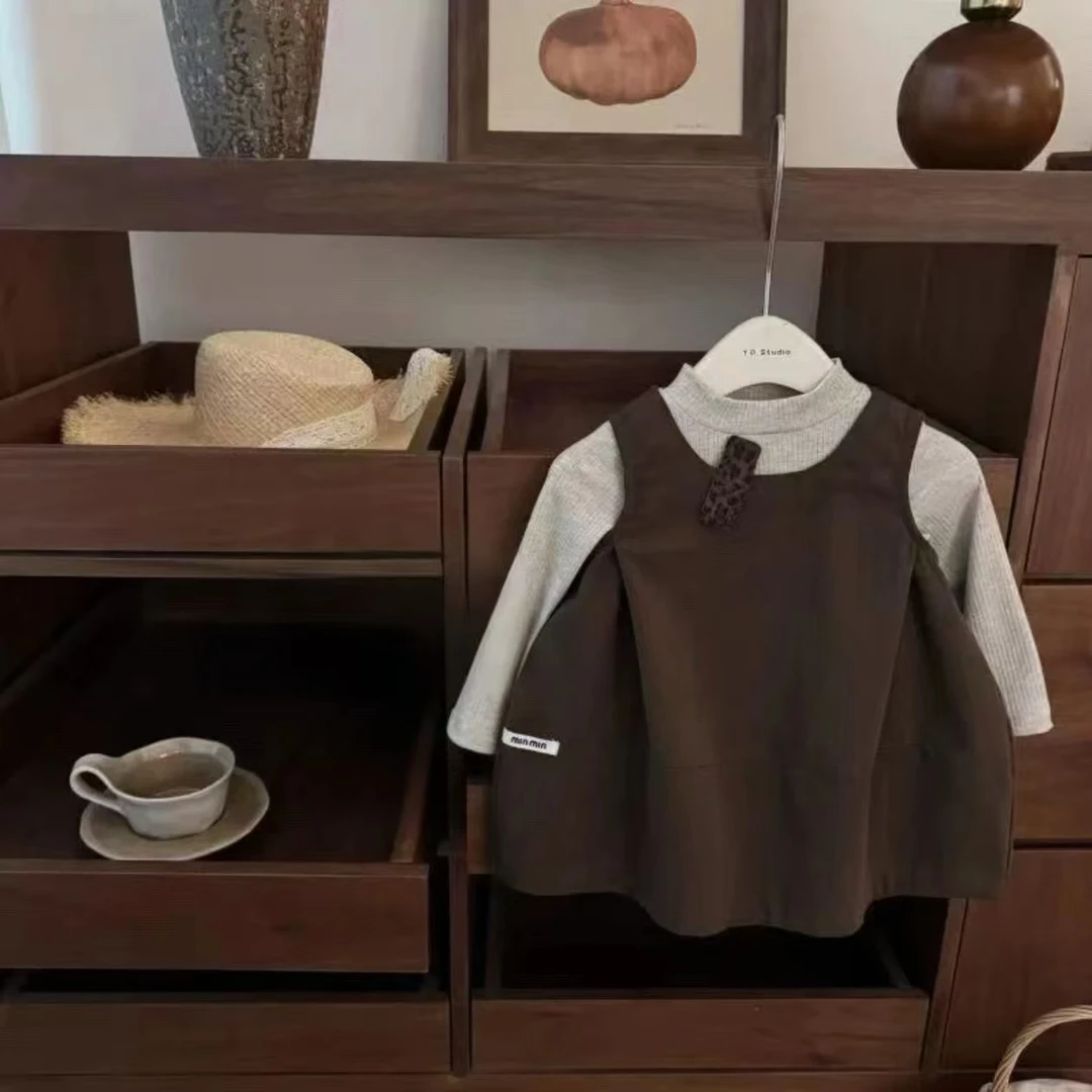 2025潮流可爱女宝宝韩系花苞背心裙坑条打底衫洋气套装潮