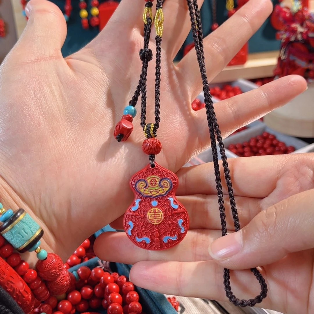 天然辰砂含辰砂工艺品彩绘葫芦吊坠毛衣链