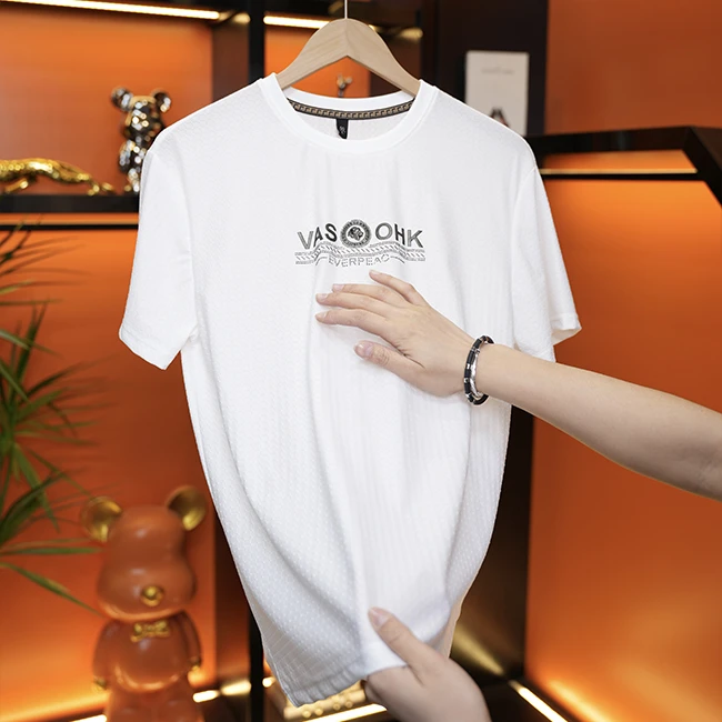 [冰丝无痕] 男士2025夏季薄款帅气时尚休闲舒适圆领短袖T恤透气