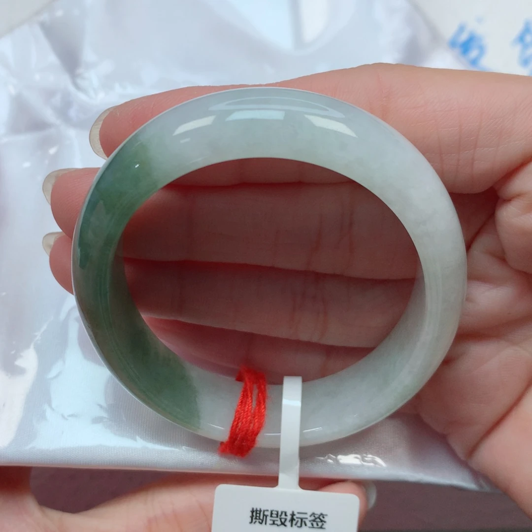 翡翠手镯未镶嵌54贵妃