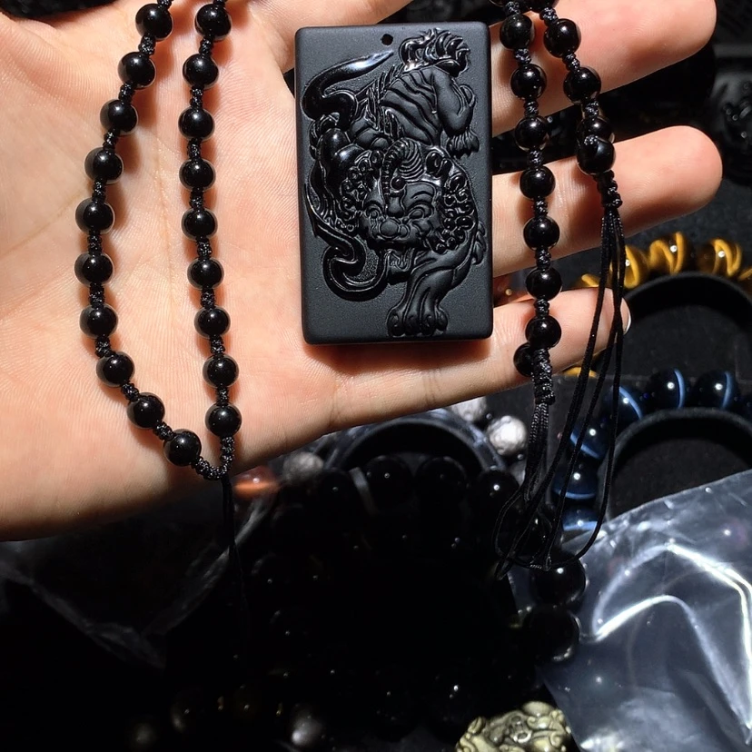 【闪购商品】未镶嵌黑曜岩珠宝奇石雨***虹