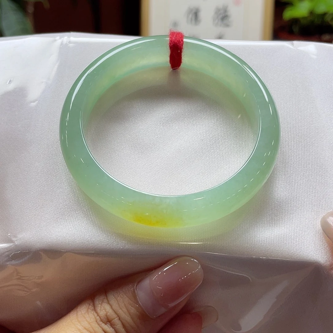翡翠未镶嵌手镯20 号链接