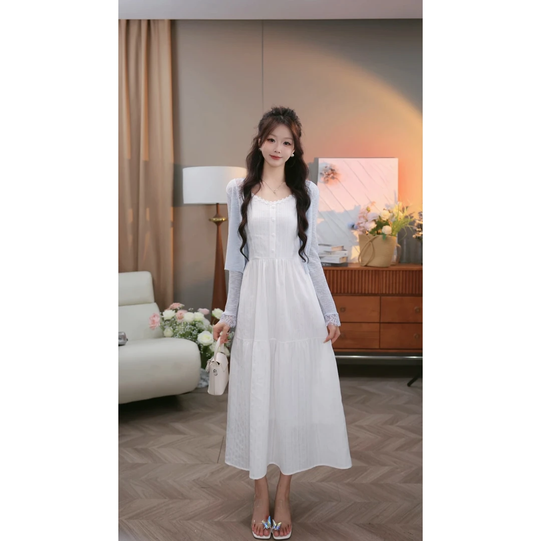 《海岛风铃》2025年春季新款套装初恋白色吊带连衣裙蓝色针织开衫