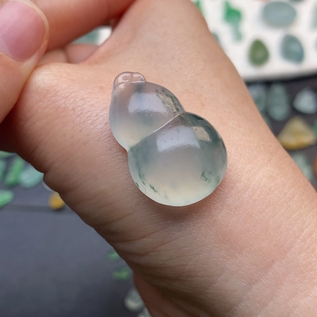 定制翡翠未镶嵌葫芦