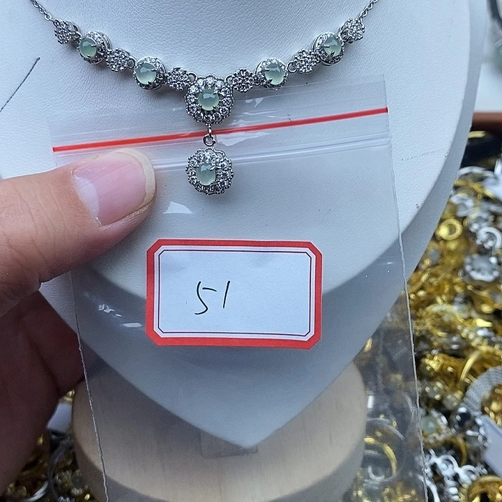 翡翠未镶嵌戒指51