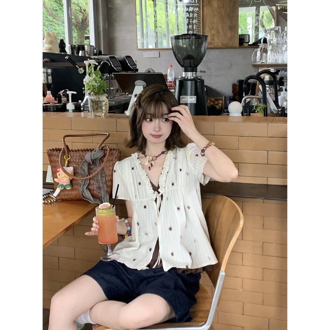 韩系条纹短袖衬衫女夏季穿搭木耳边系带v领衬衣休显瘦高级感上衣