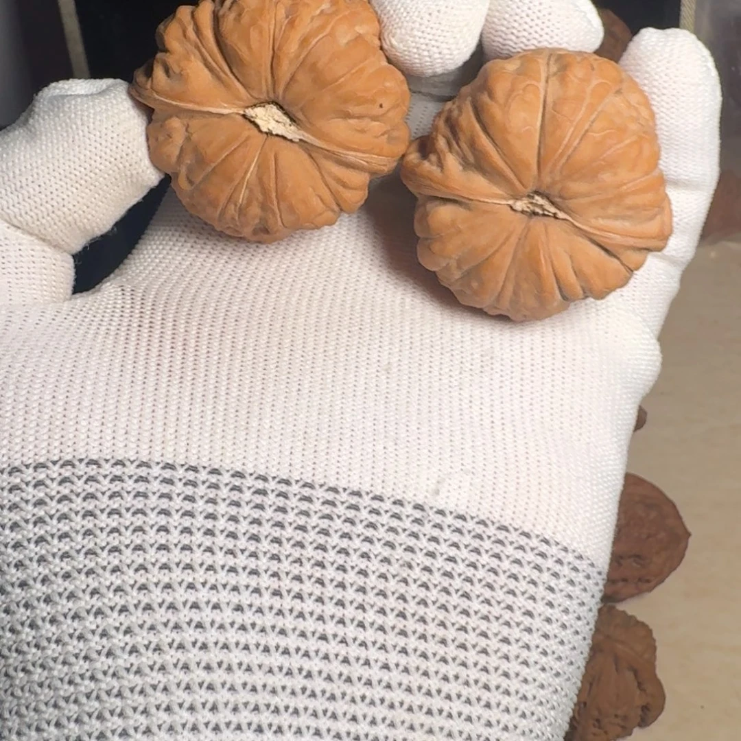 文玩核桃吊坠南瓜墩