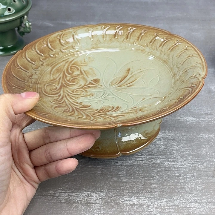 龙泉青瓷哈哈哈哈微微瑕