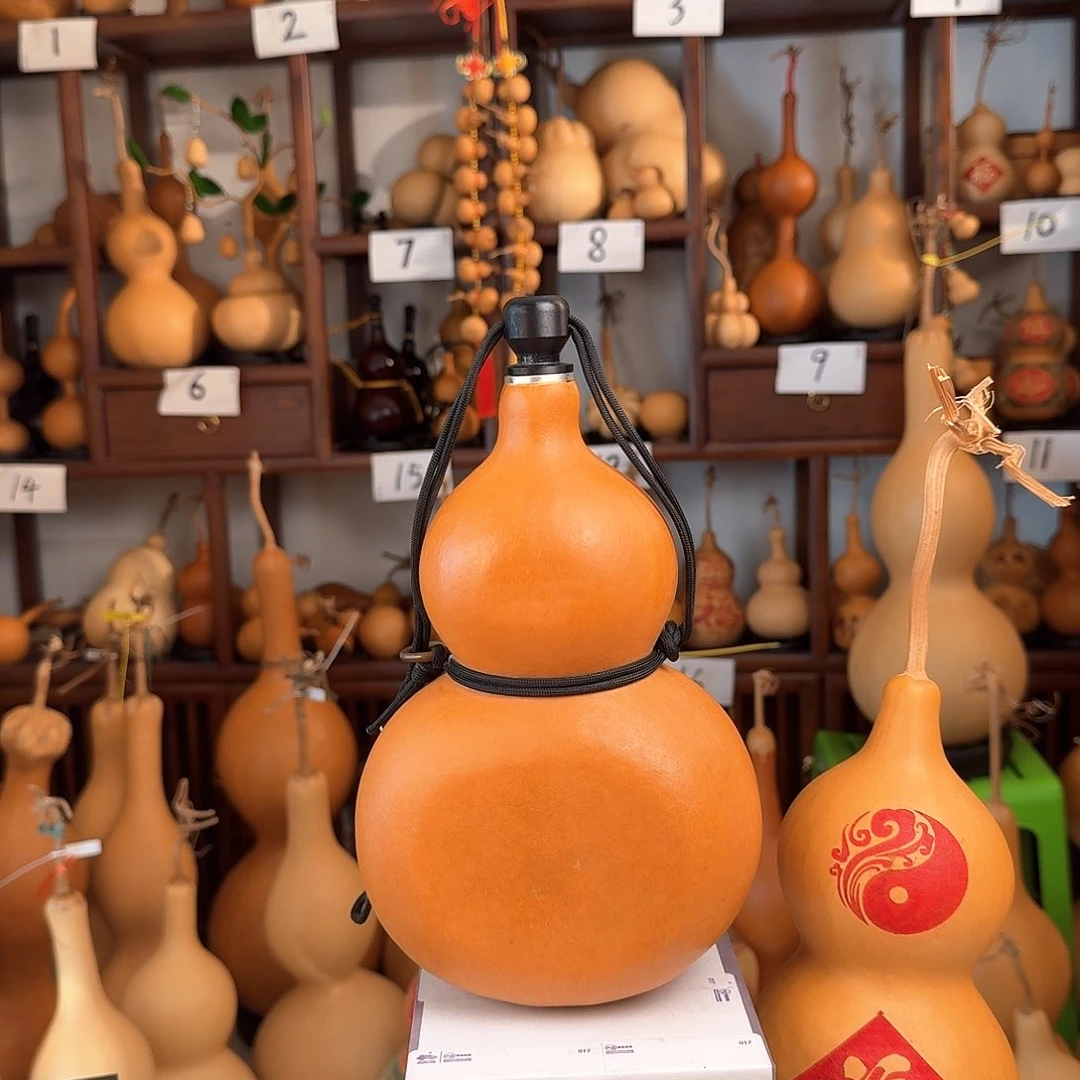 老****】老皮酒葫芦一个。。。。。