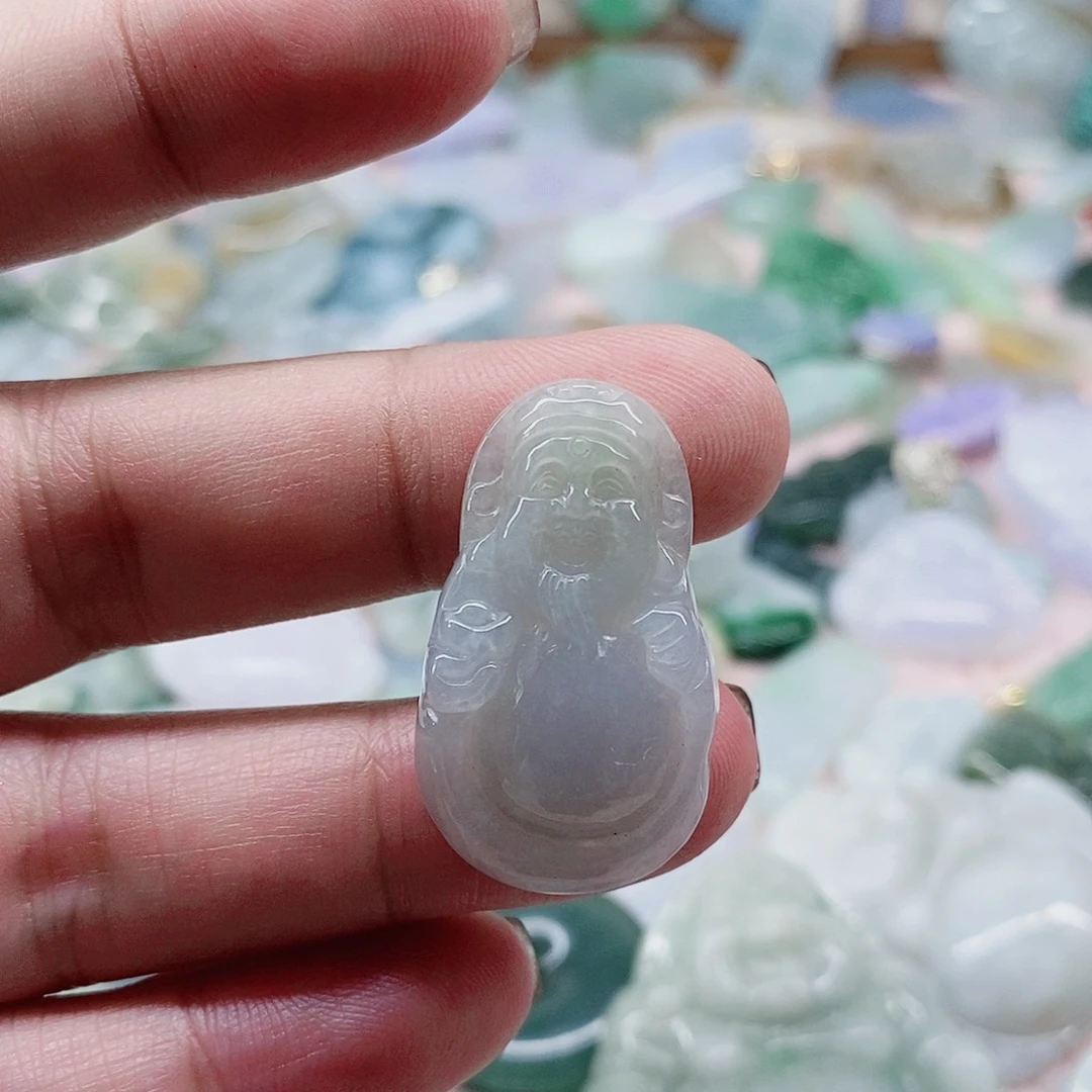 颈饰未镶嵌翡翠天然