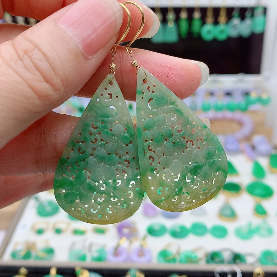翡翠18K金镶嵌耳饰