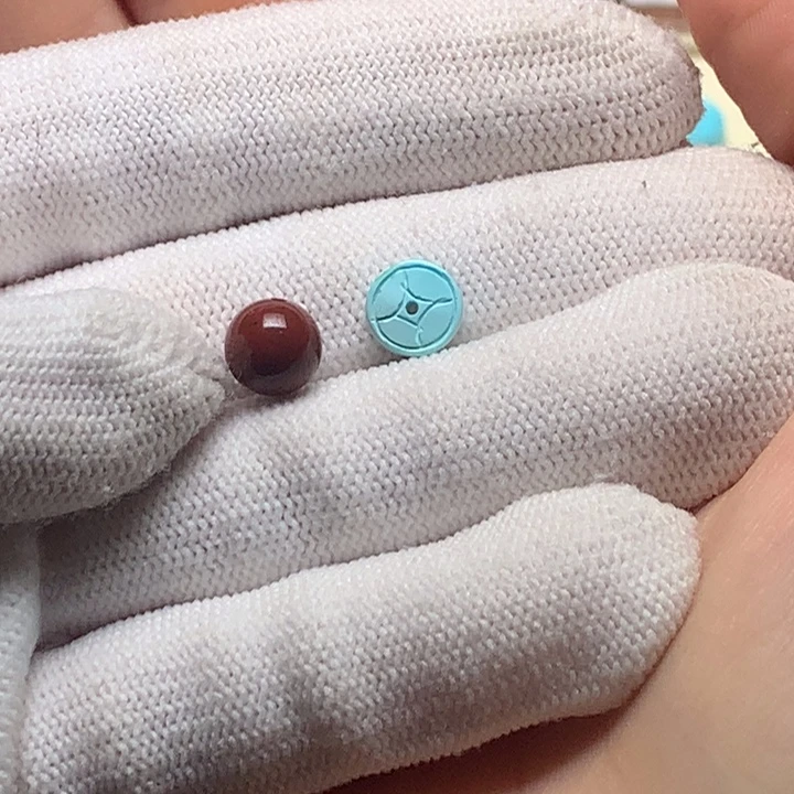 南红玛瑙未镶嵌珠宝奇石