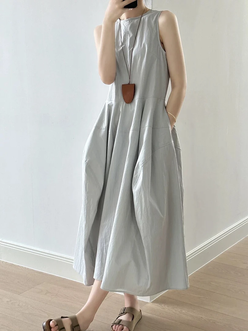 5670,纯色松紧无袖裙小众高腰显瘦圆领收腰无袖口袋长款连衣裙女