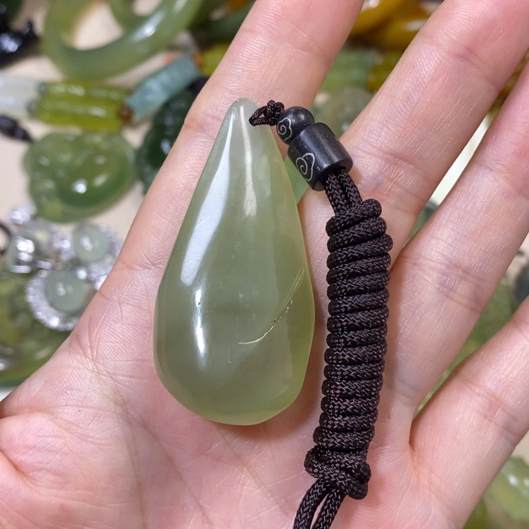 蛇纹石玉未镶嵌吊坠(不含链)