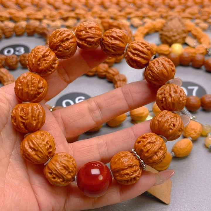 舍***得吊坠文玩核桃核桃手串