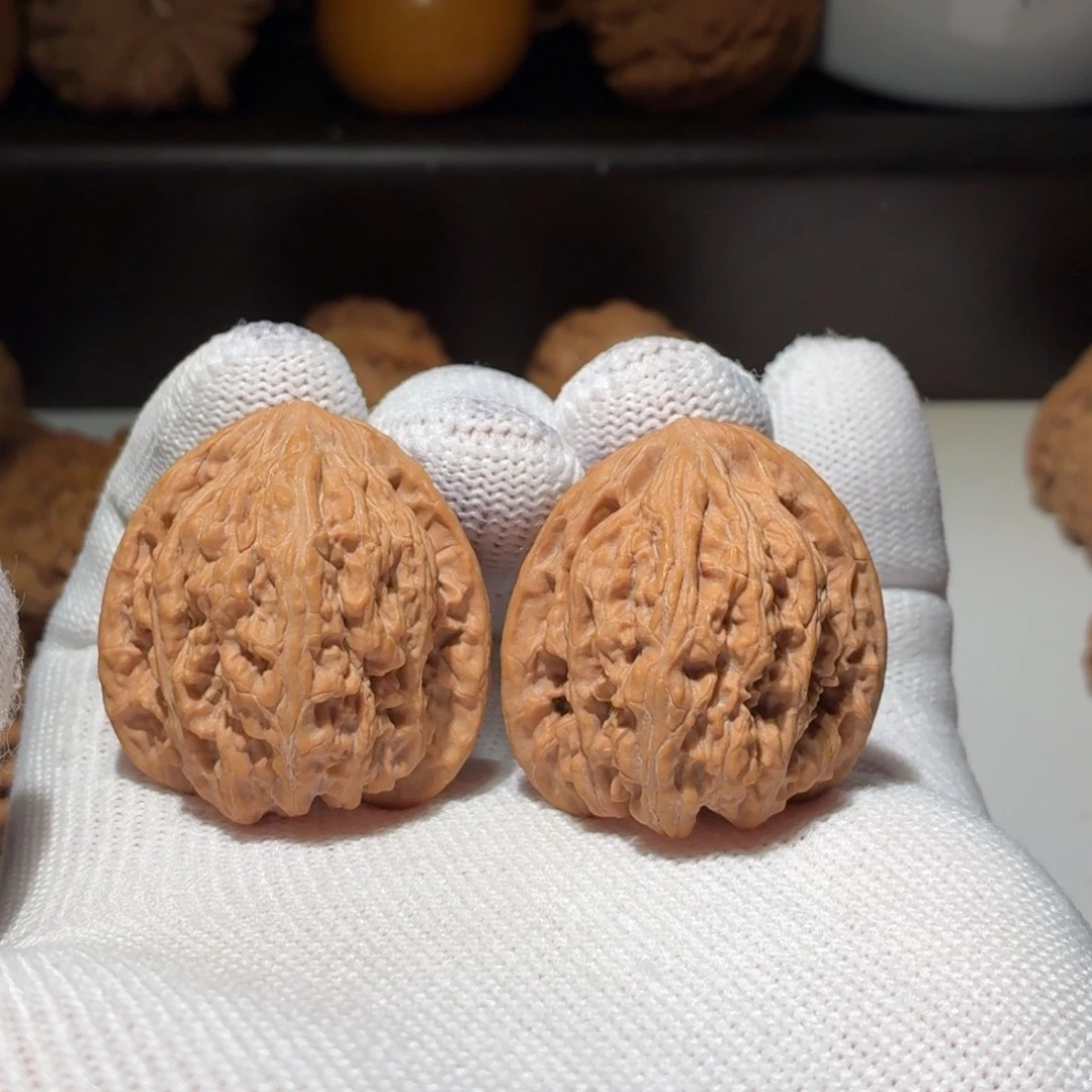 文玩核桃吊坠昌平密纹 33+