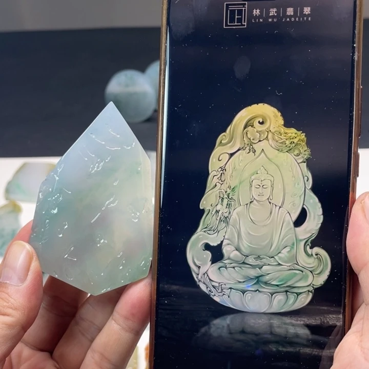 定制翡翠未镶嵌大日如来