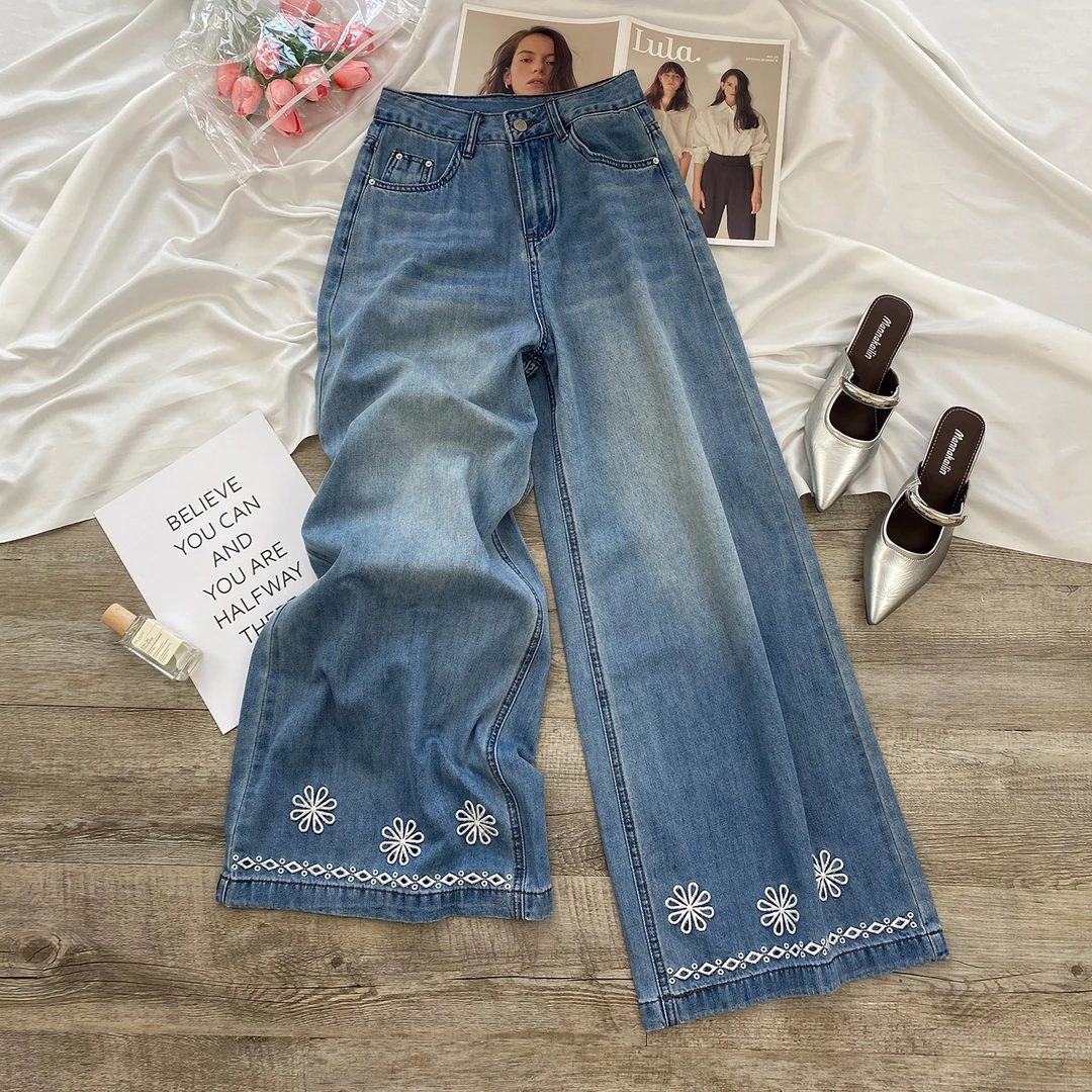 超火天丝刺绣牛仔裤女秋季薄款2025年高腰显瘦宽松冰丝阔腿直筒裤