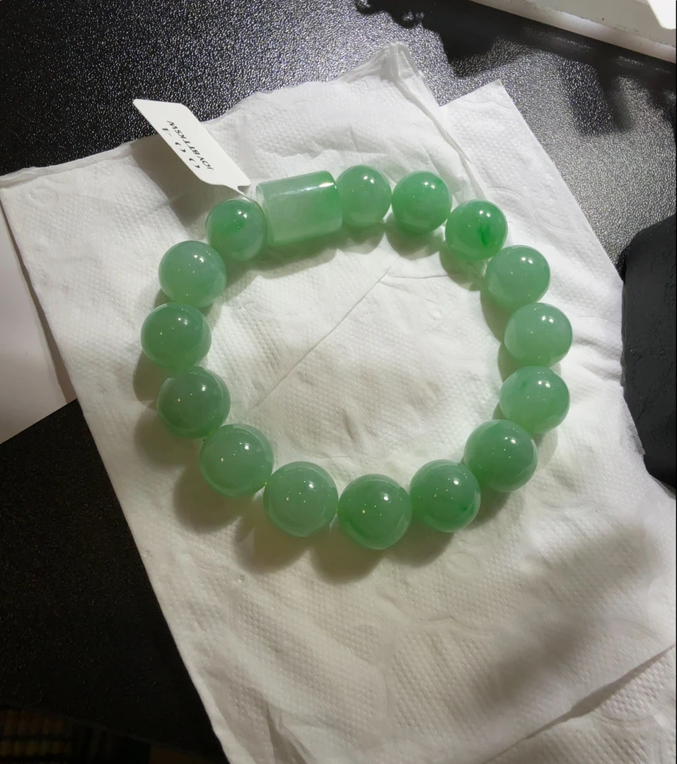 天然缅甸翡翠a货满绿手串