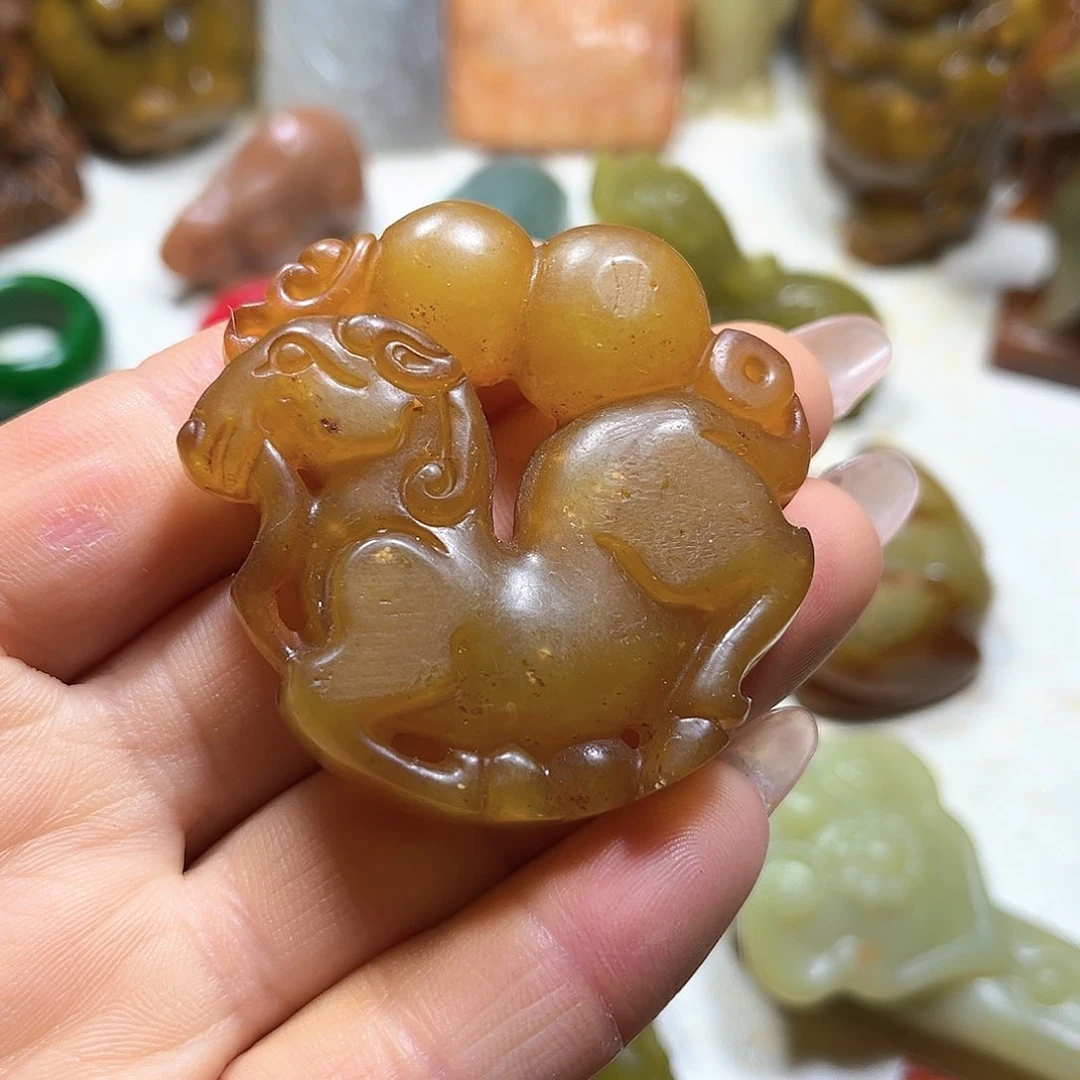 白玉菩提吊坠白玉菩提吊坠