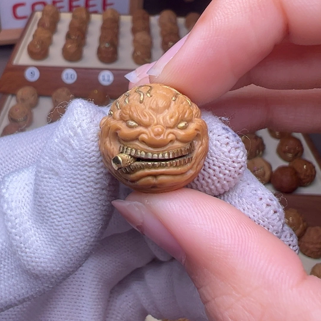 把件猴头核桃镶嵌款火焰纹烟鬼全品有正常封口线