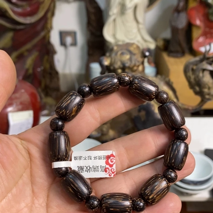 紫砂欢迎各位光临小店选购