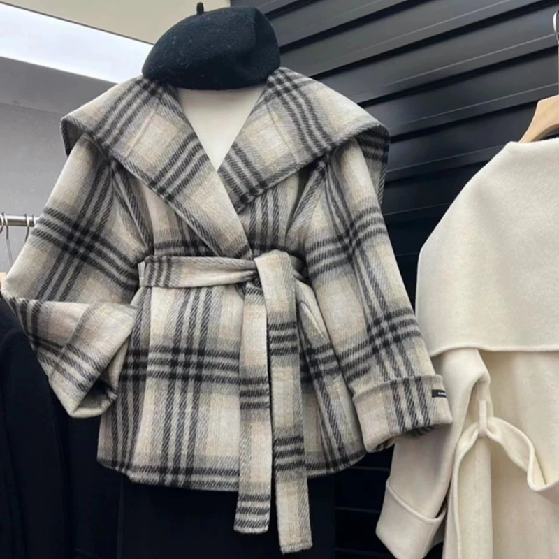 2025新款韩系小香风呢子大衣高级感秋冬季气质格纹加厚毛呢外套女