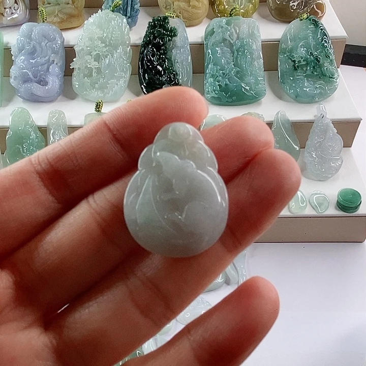 颈饰未镶嵌翡翠天然翡翠