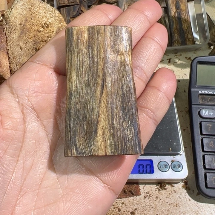 沉香吊坠白棋楠沉香吊坠9.3克