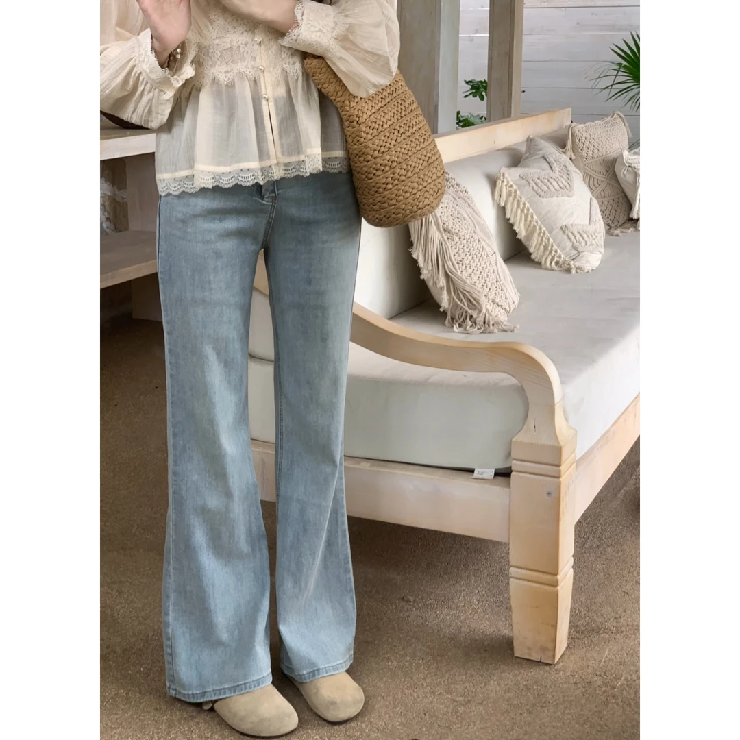 安璃 简约百搭水洗浅蓝牛仔裤