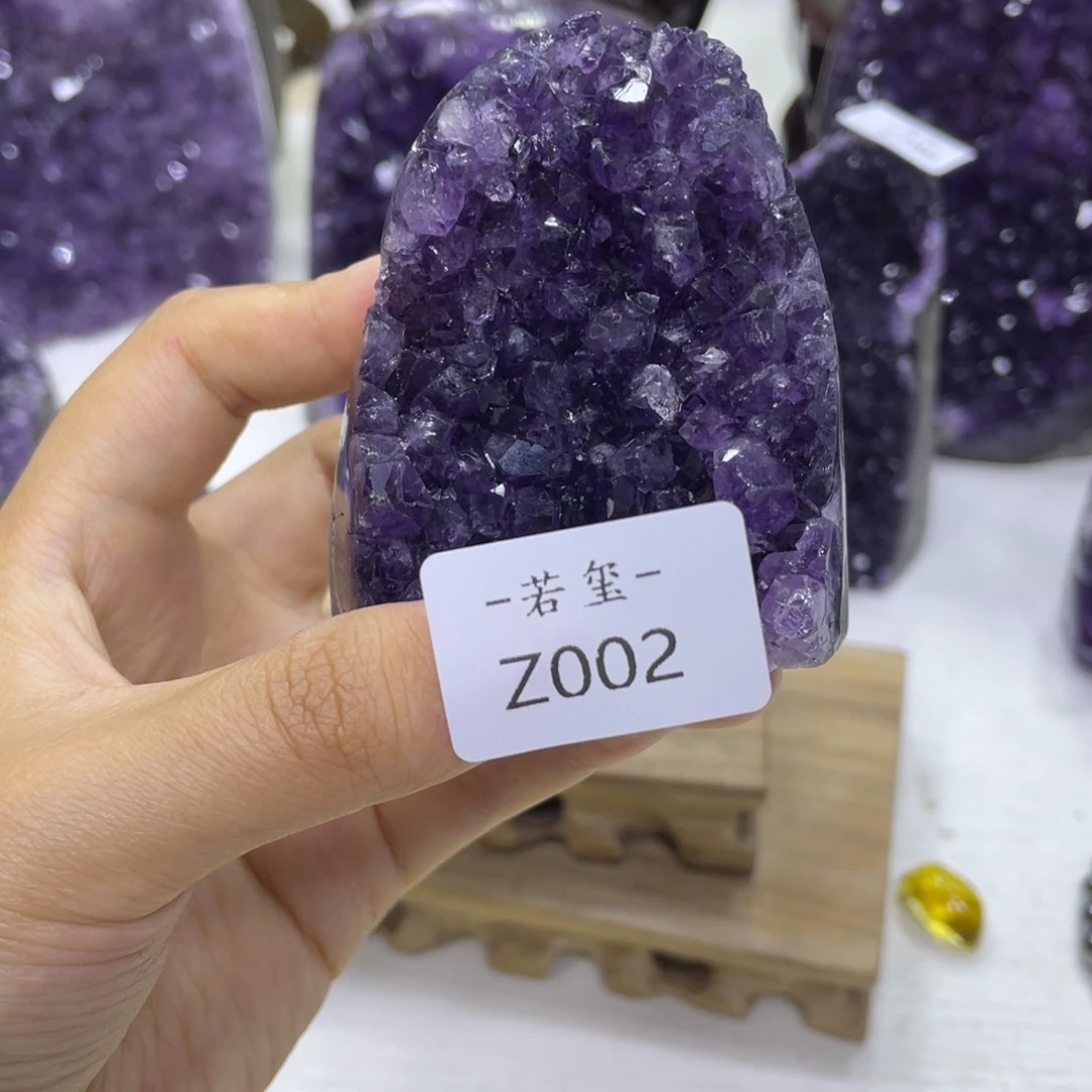 乌拉圭紫水晶摆件Z002
