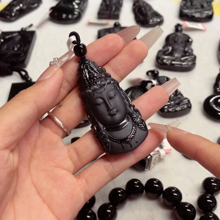 颈饰未镶嵌翡翠小*