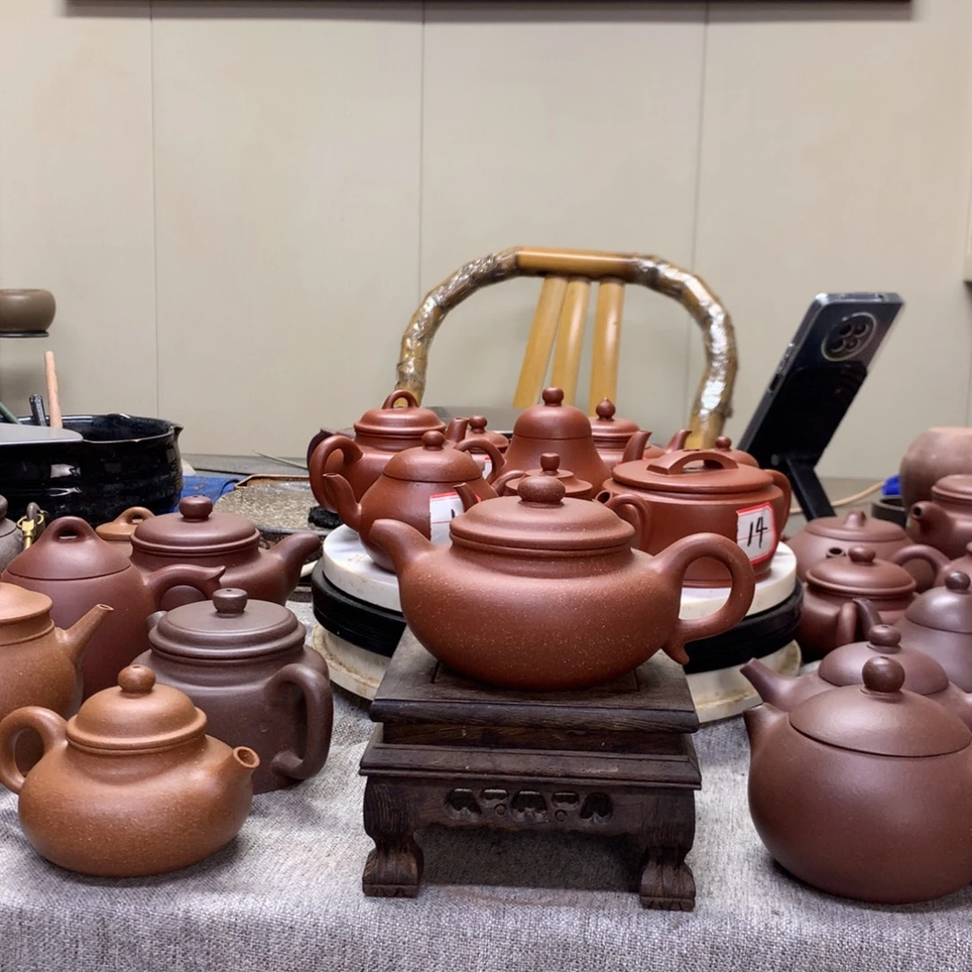 茶壶紫泥红降坡仿古230 C半手工制作
