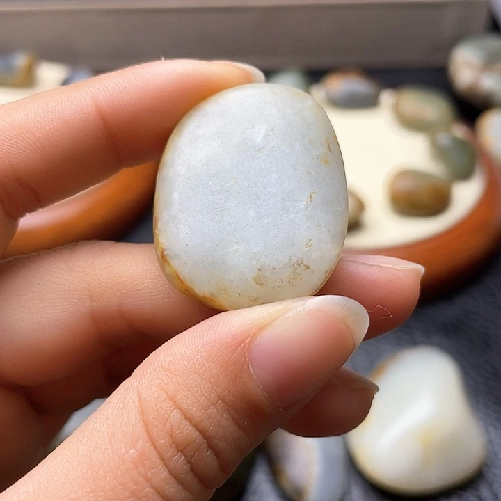 和田玉颈饰未镶嵌19