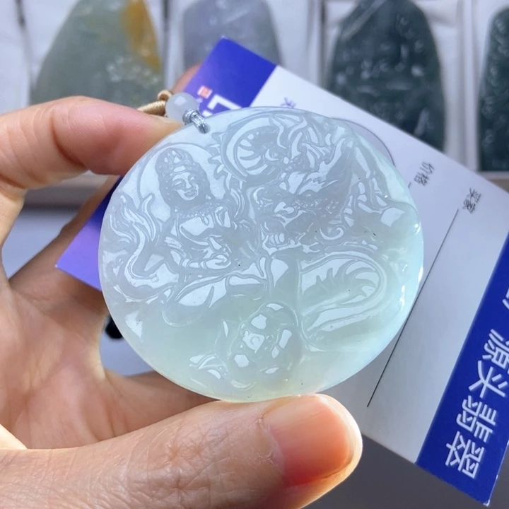 翡翠未镶嵌挂件翡翠
