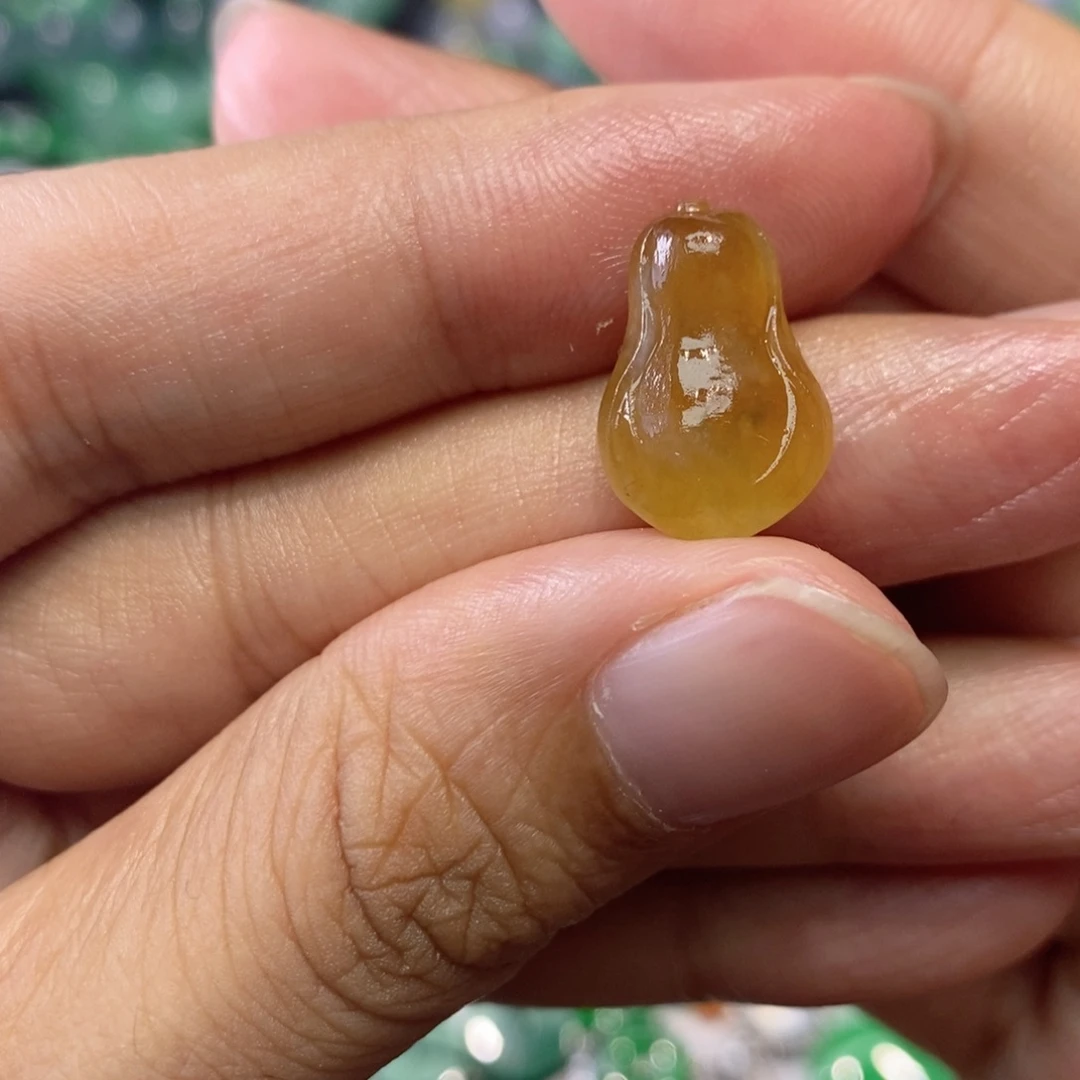 未镶嵌定制翡翠缅甸