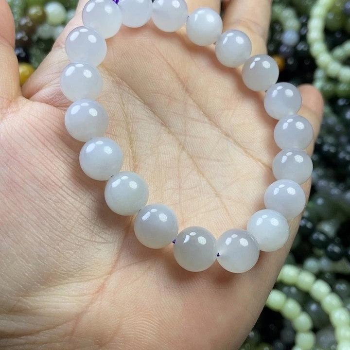 颈饰未镶嵌和田玉卡10