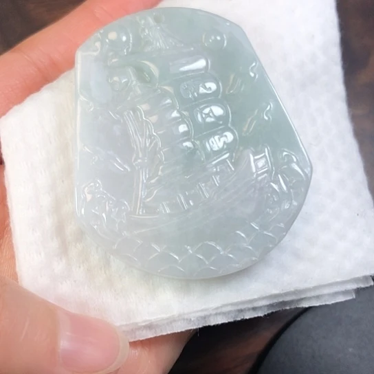翡翠未镶嵌颈饰缅甸A货，每天下午1点半开播
