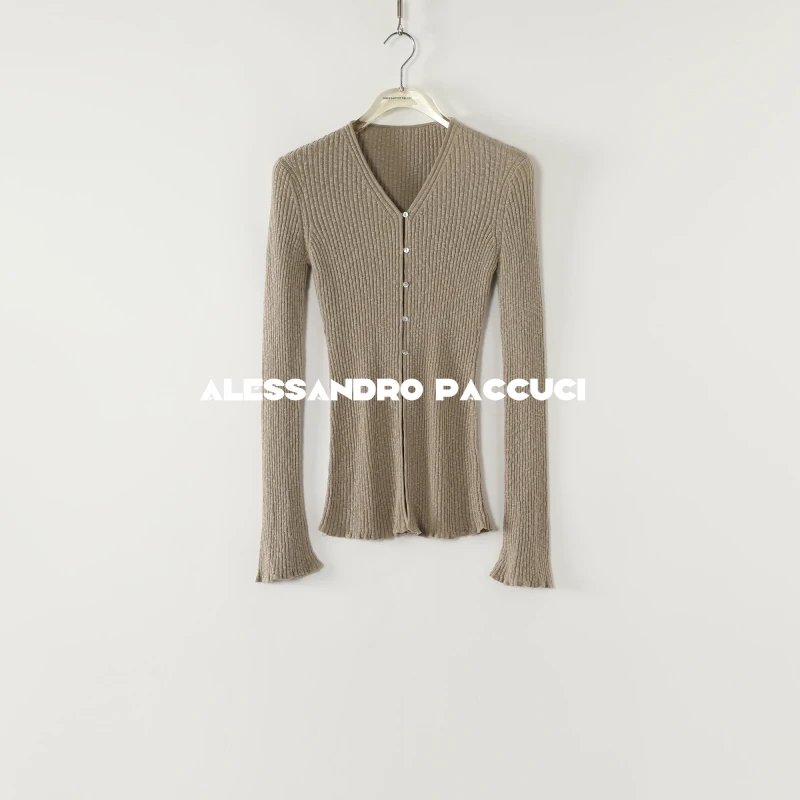 AP洛哥52081SK【竹节织迹】 竹节棉肌理感V领修身时尚百搭开衫