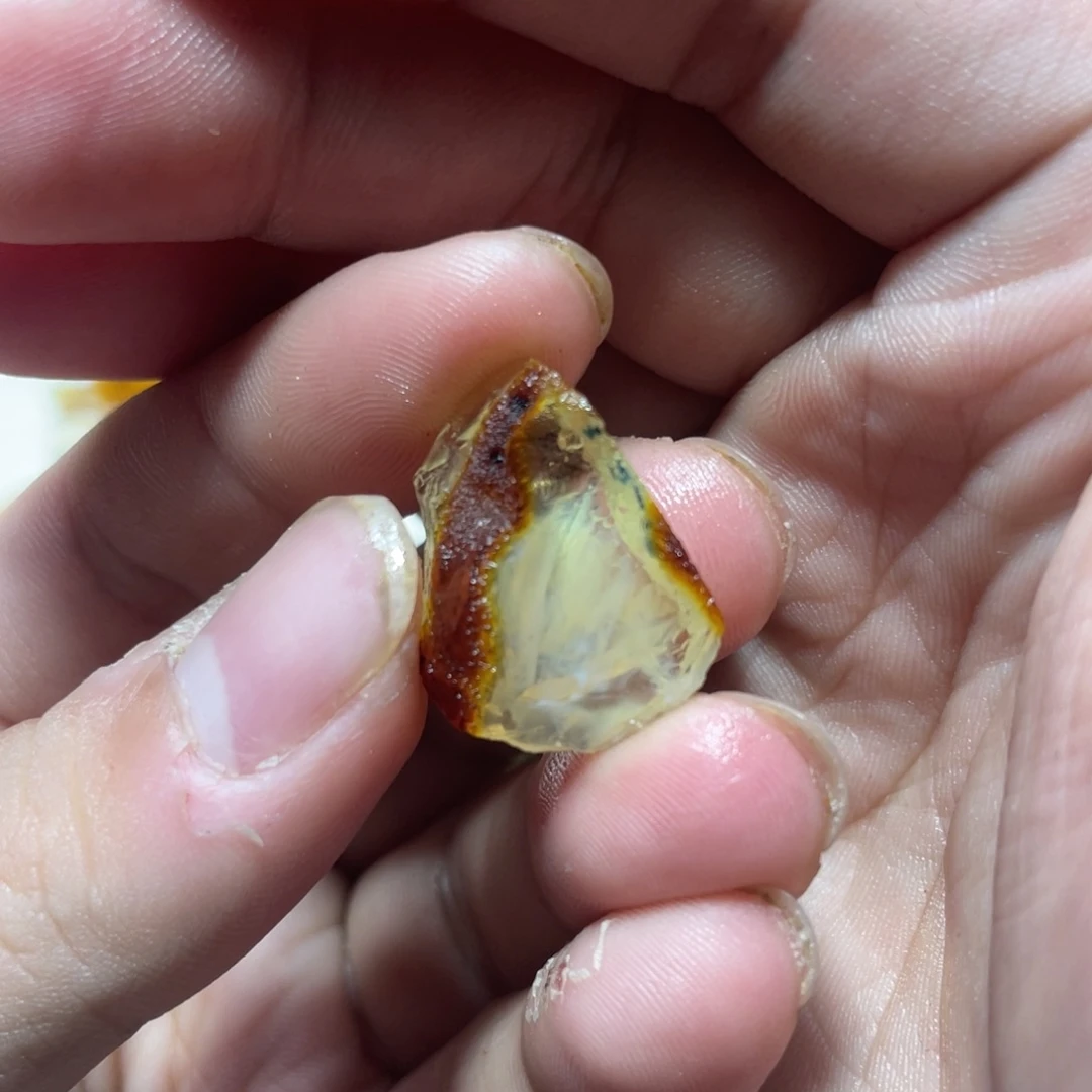 定制琥珀天然原矿