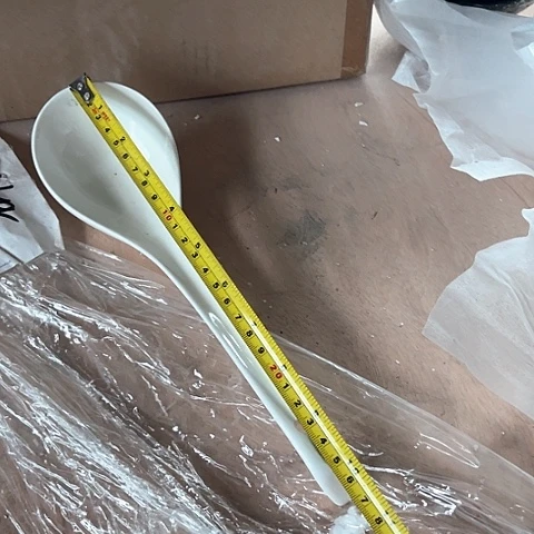 微瑕，不能明火，口径26厘米大勺3个黑点针孔