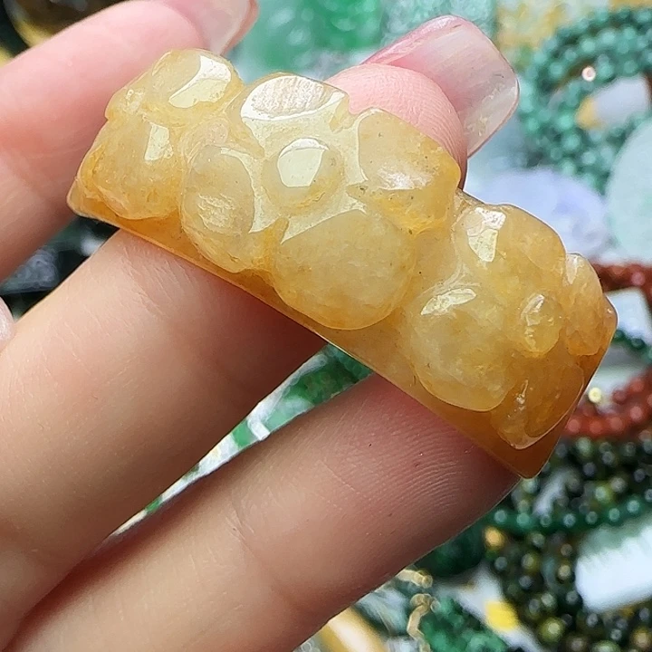 翡翠未镶嵌颈饰天然A货53