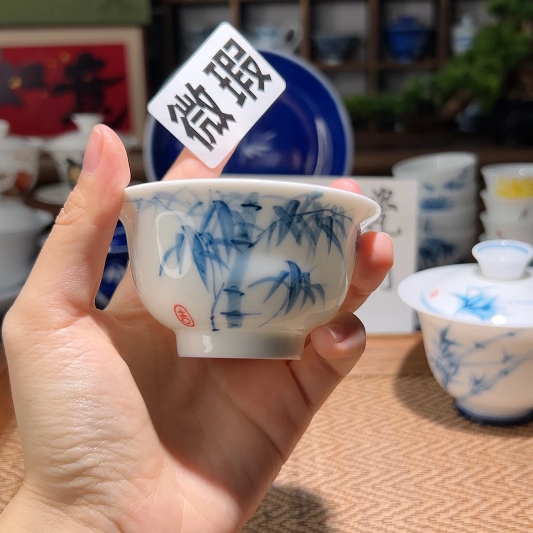 【闪购商品】微瑕 手绘 压手杯。