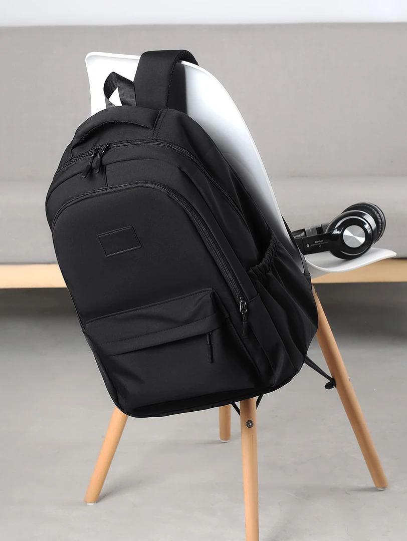 S韩系编织包包夏季小众设计感镂空草编包海边旅游包