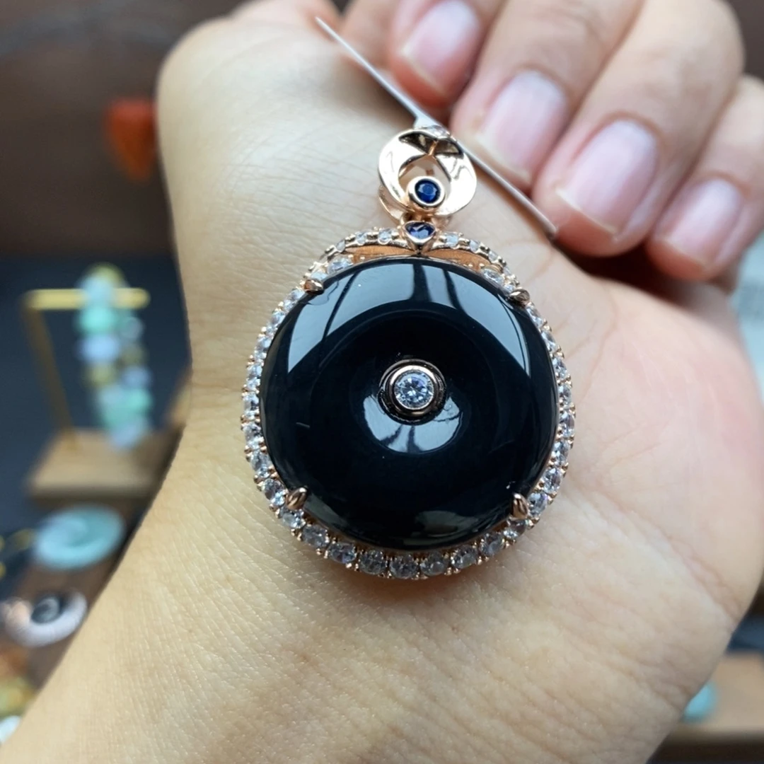 【闪购商品】颈饰银S925镶嵌翡翠28