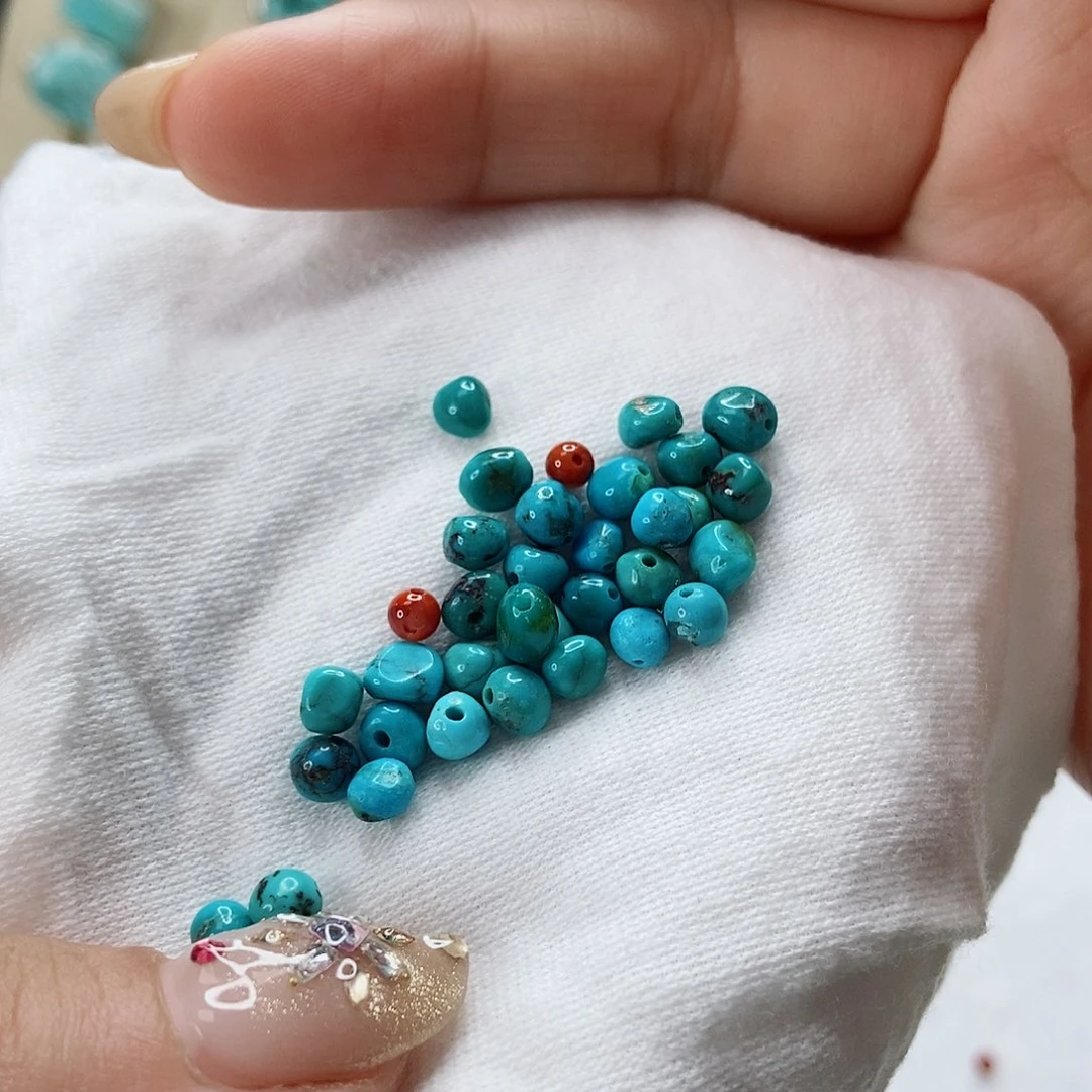 南红玛瑙未镶嵌珠宝奇石