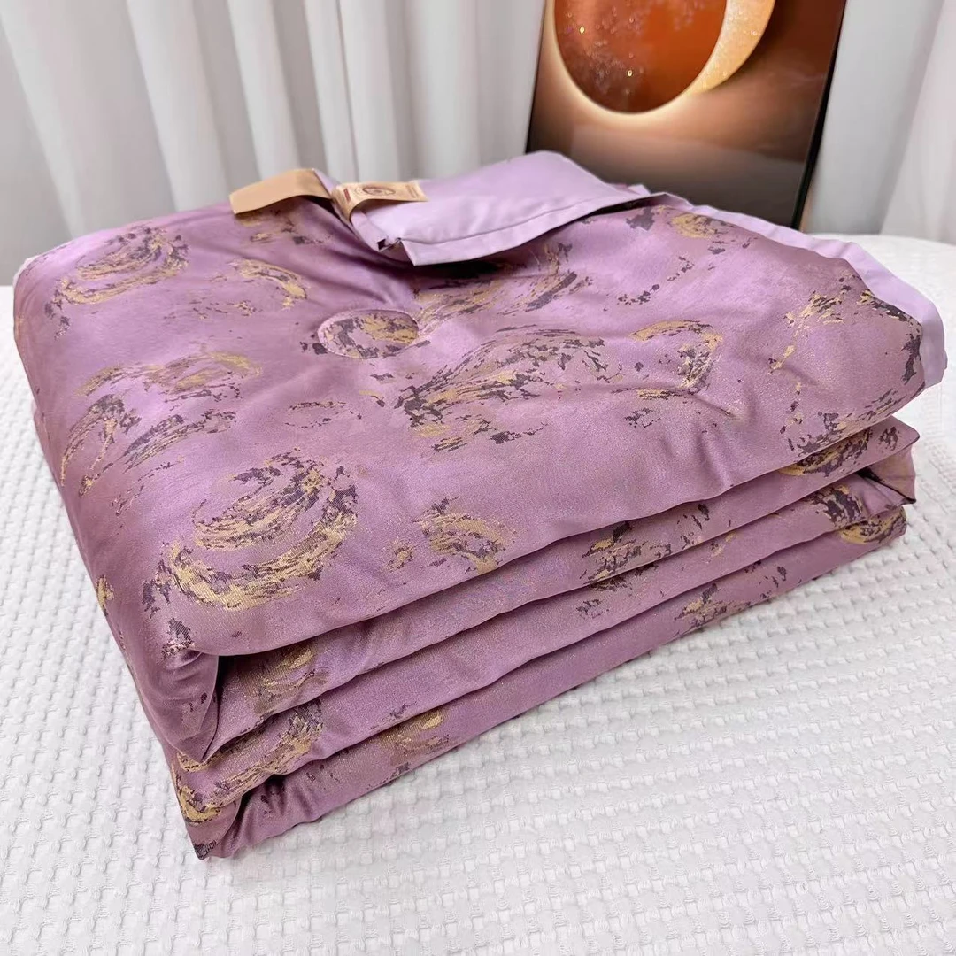 【1.5*2米】魅影奢华-金粉色棉麻四季被（2.6斤左右）