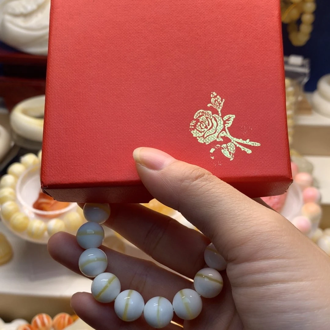 木华*卡11木木木2025金丝