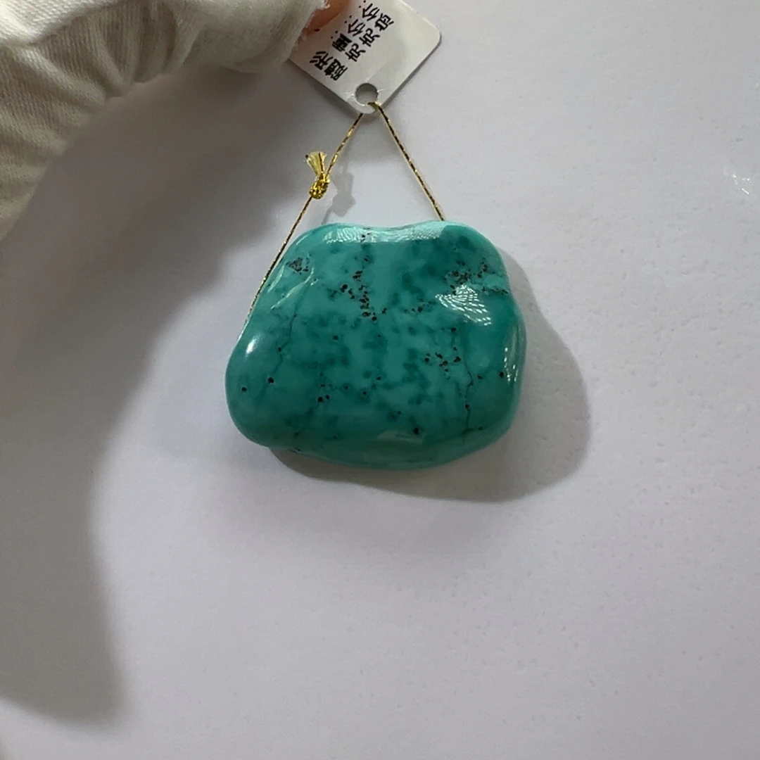 绿松石未镶嵌挂件