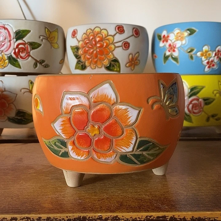 外13内11.5高10左右，纯手工制作，一单包邮